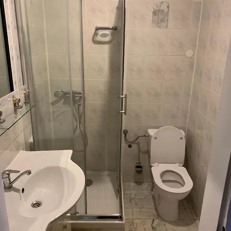 Apartment Deluxe Narodni Obrany 13