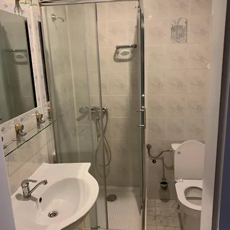 Apartment Deluxe Narodni Obrany 13 Prague